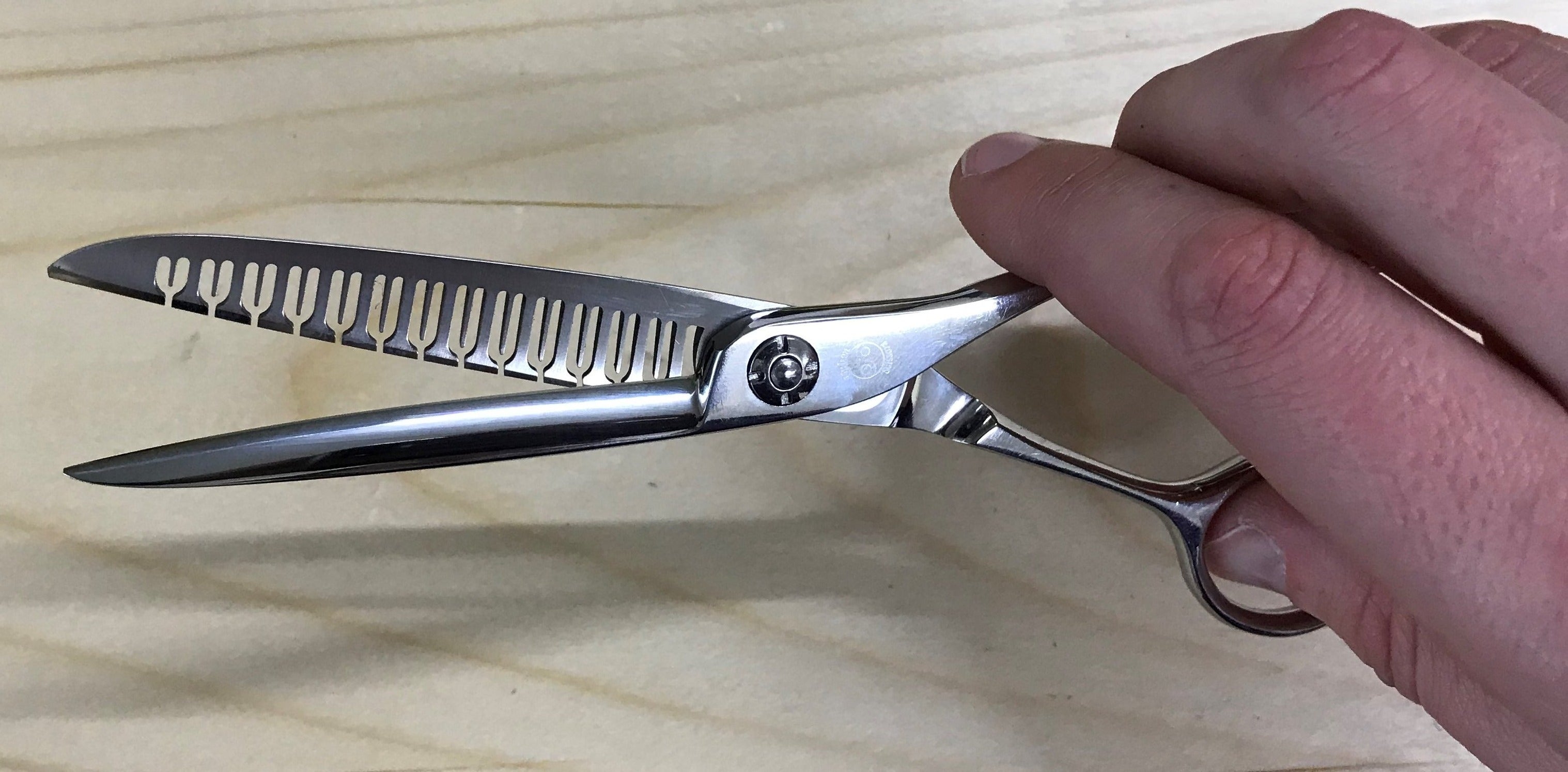 スキ鋏 F6014 – Unison Scissors